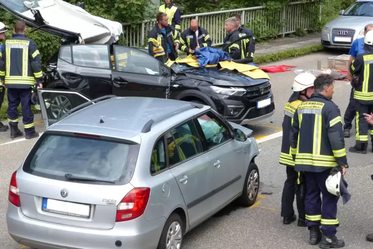 Auch die Feuerwehr war am Unfallort.