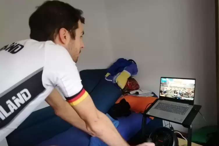 War bei der Online-WM schon im Nationaltrikot unterwegs: Jonas Rapp. 