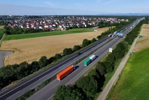 Wieder freie Fahrt: A 61 in Höhe Speyer-Nord.