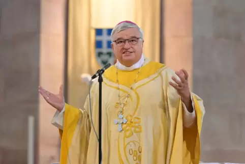 Bischof von Speyer: Karl-Heinz Wiesemann feierte kürzlich im Dom viele Ehejubiläen. 