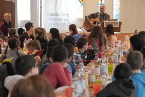 Die Kindervesperkirche – ein Bild aus vergangenen Jahren.