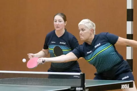 Zellertals Anneli Heintz (rechts) droht länger auszufallen. 