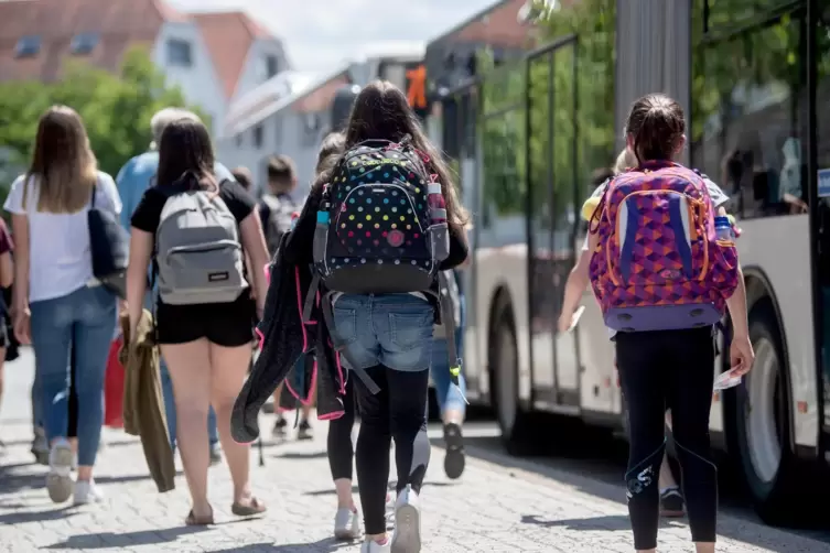 Eltern haben Druck gemacht: Im Schülerverkehr muss sich aus ihrer Sicht einiges ändern. 