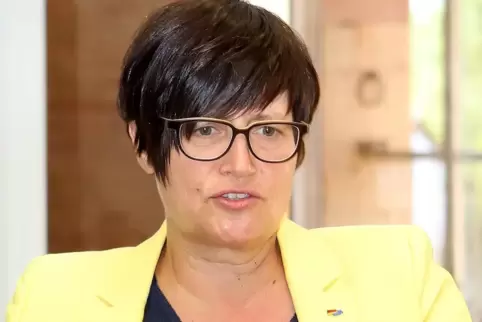 Christine Schneider gibt ihr EU-Mandat nicht für eine OB-Kandidatur auf. 