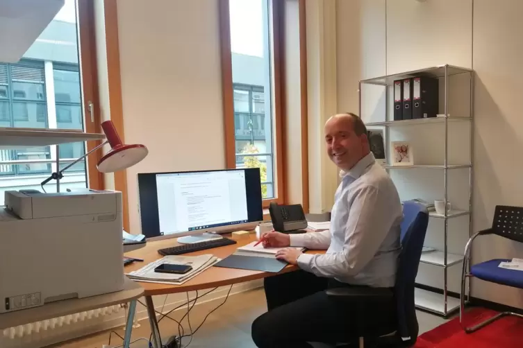 Markus Wolf in seinem Mainzer Büro. 