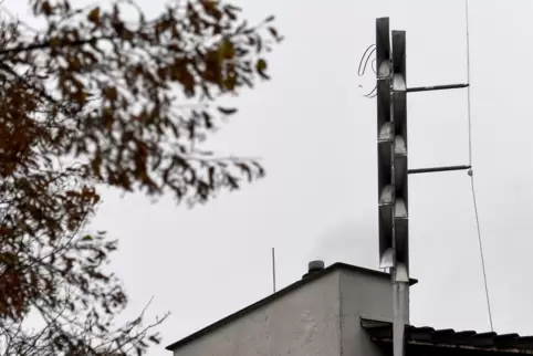 In den Frankenthaler Vororten – hier die Anlage in Eppstein – sind neue Sirenen installiert worden.