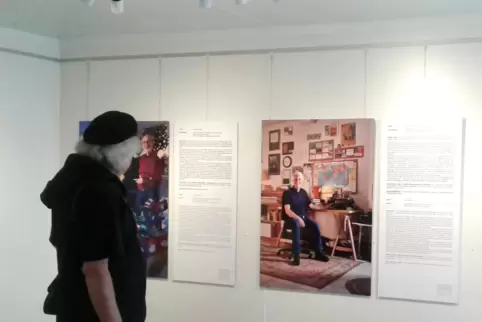Lebensgeschichten in Bild und Text: Ausstellung im Docu Center Ramstein.