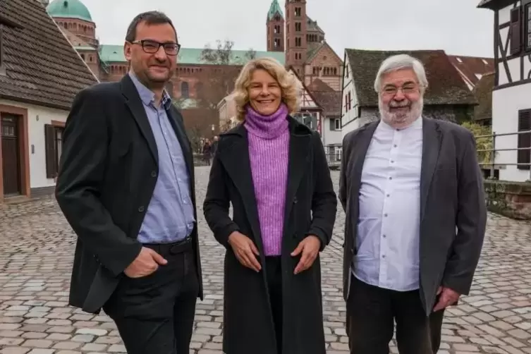 Führungswechsel beim „Pilger“: Steffi Piening und Hubert Mathes übernehmen von Norbert Rönn (rechts). 