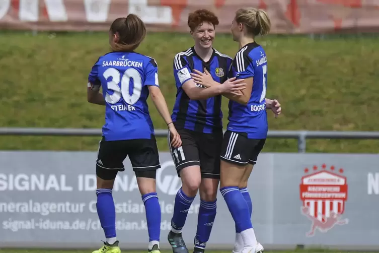 Ein Talent, das beim VfB Waldmohr ausgebildet wurde: Leonie Stöhr spielt heute Regionalliga beim 1. FC Saarbrücken. Hier jubelt 