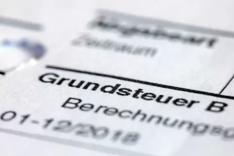 Zehn Prozent müssen Grundstücksbesitzer mehr zahlen.