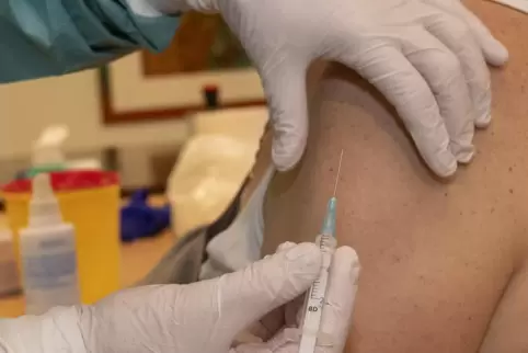 Bei den Impfaktionen werden Erst-, Zweit- und Auffrischungsimpfungen verabreicht. 