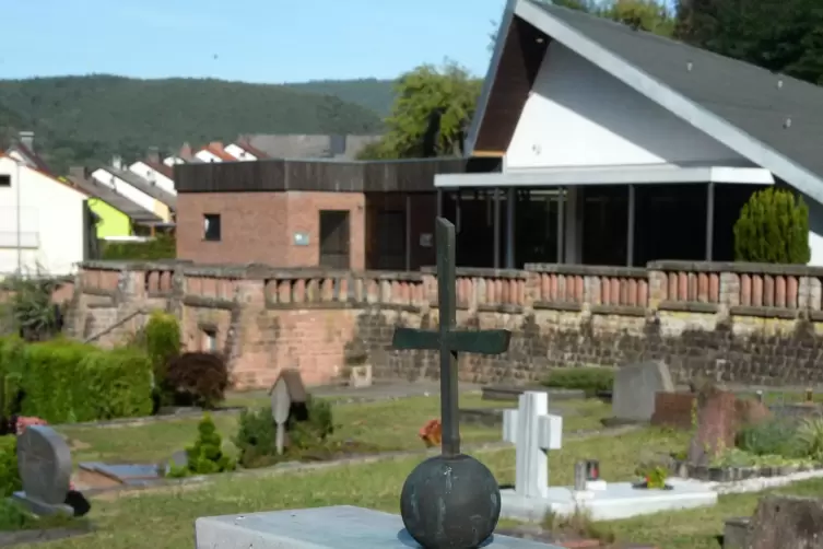 Der Friedhof in Lambrecht. 