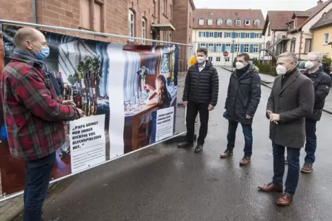 Eröffneten gemeinsam die Banneraktion „Kinder von suchtkranken Eltern“: Thomas Brenner, Harald Westrich, Thorsten Haferanke, Ral