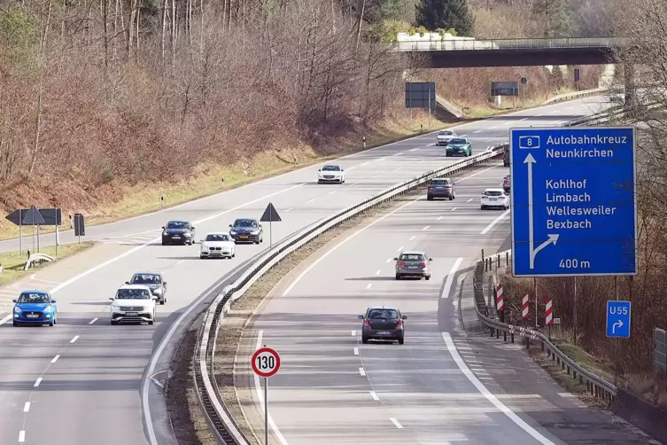 Auf der A8 soll unter anderem hier in Höhe Furpach gebaut werden. 