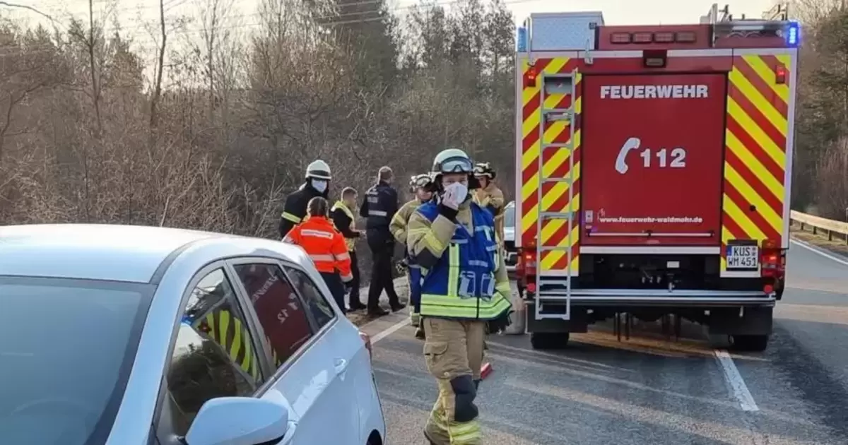 Verkehrsunfall Mit Zwei Verletzten Schönenberg Kübelberg Die Rheinpfalz 5330