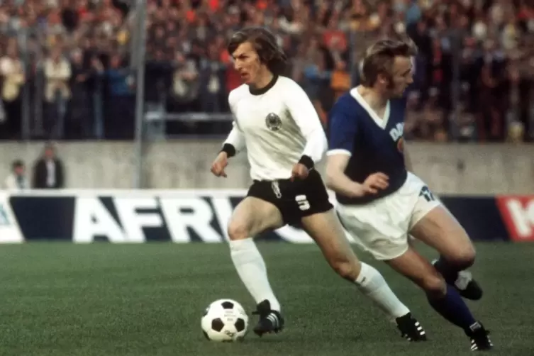 Jürgen Grabowski 1974 im WM-Spiel gegen die DDR.