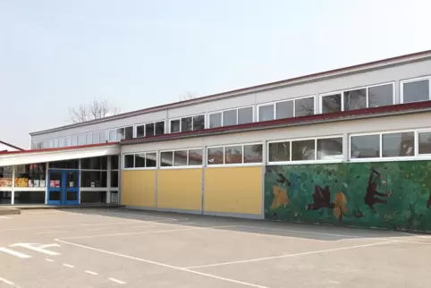 DIe frühere Grundschule in Gommersheim ist in Haus der Vereine umbenannt worden. 