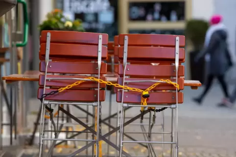 Auch in Karlsruhe darf wieder im Freien bestuhlt werden. 