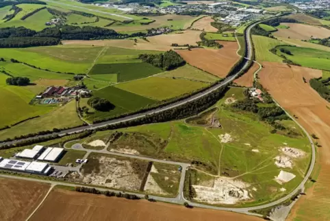 Die K84 wird von der Seilmacherstraße (unterhalb der Bildmitte) bis zum Steitzhof (rechts der Bildmitte) gesperrt. 