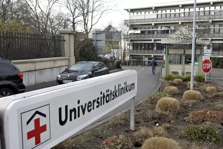 Auch im Uniklinikum sind wieder Patientenbesuche erlaubt.