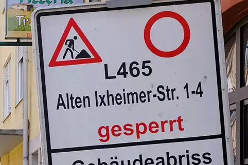 Die Sperrung wirkt sich auch auf die Buslinien aus. 