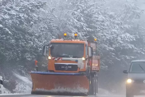 Im Winter wurden die Räumfahrzeuge fast nicht gebraucht. Im April war dafür plötzlich ein Großeinsatz angesagt. 