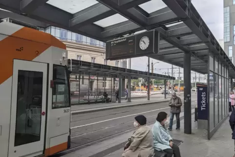 Drehkreuz Hauptbahnhof: Mehr als 50.000 Fahrgäste steigen hier täglich in Busse und Bahnen.