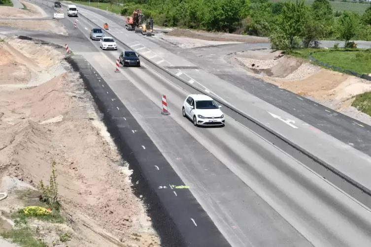 Noch ist die B271 Richtung Süden befahrbar.