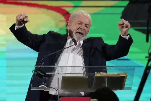 Lula bei der Bekanntgabe seiner Kandidatur Anfang Mai. 