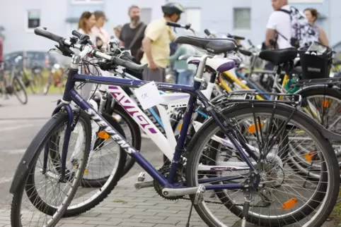 Vorm Verkauf wurden die Fahrräder fachmännisch überprüft.