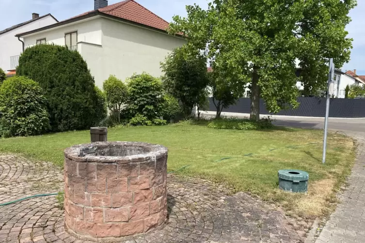 Die Brunnenanlage an der Ecke Brunnengasse/Verdistraße soll nach historischem Vorbild wiederhergestellt werden.