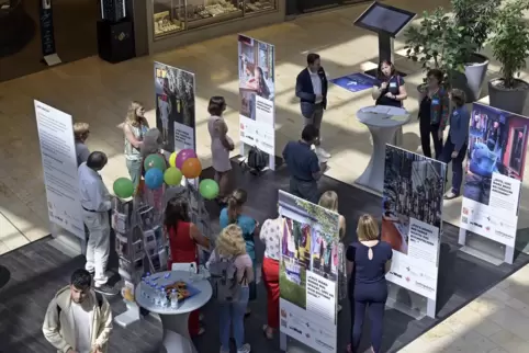 In der Rhein-Galerie gibt es bei der Ausstellung Infos zum Thema. 