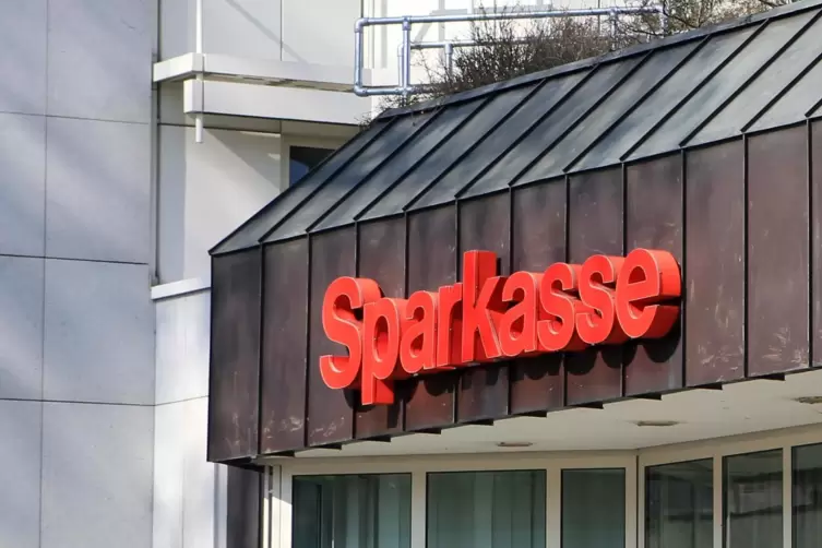 Sparkasse: Kunden zahlen hier ab Mittwoch keine Verwahrentgelte mehr. 