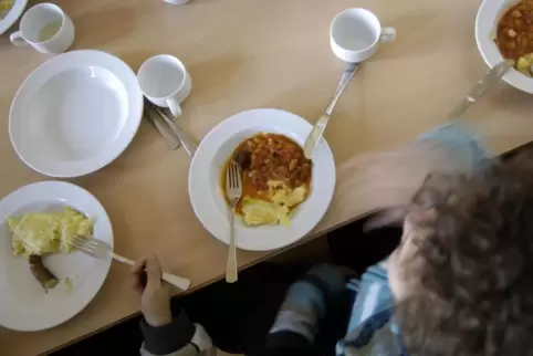 Auch in Limburgerhof wollen Kinder in der Kita und der Schule satt werden – das kostet nun mehr. 