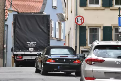 Unter anderem die Leistadter klagen über den Schwerlastverkehr durch ihren Ort. 