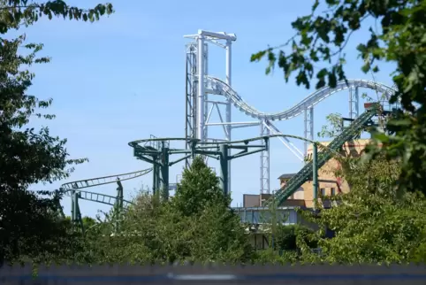 Steht weiter still: die Achterbahn im Freizeitpark Klotten. 