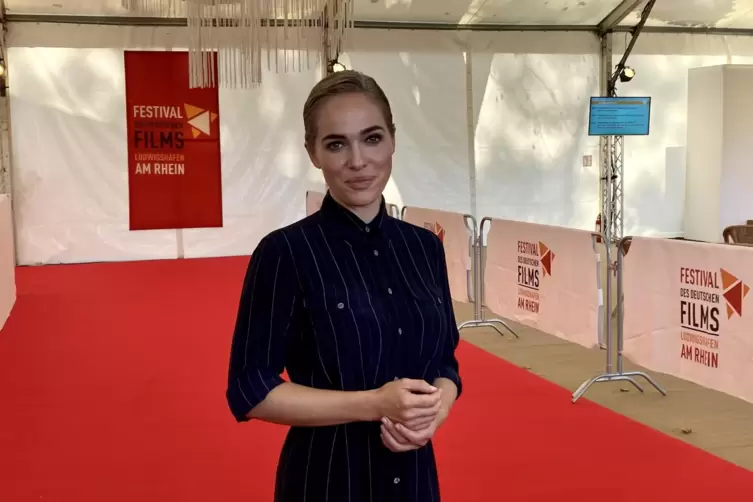 Auf dem roten Teppich in Ludwigshafen: Verena Altenberger. 