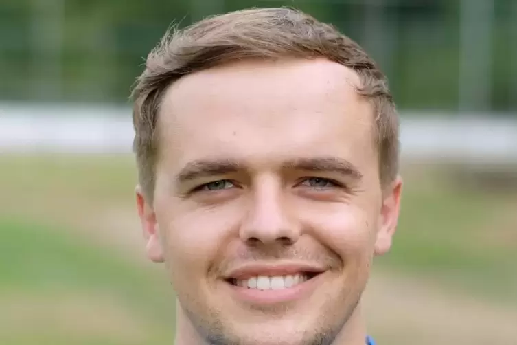 Maximilian Kochmann, Spielertrainer des SV Großsteinhausen. 