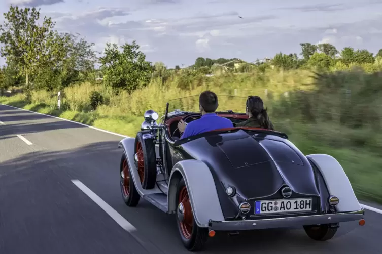 Elegante „Bügelfalte“: Der raffiniert designte Opel verzückt auch heute noch viele Betrachter.