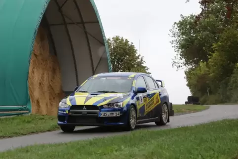 Maximilian Mathias und Udo Mathias sorgten erst für eine positive Überraschung bei der Potzberg-Rallye, doch dann schenkten sie 