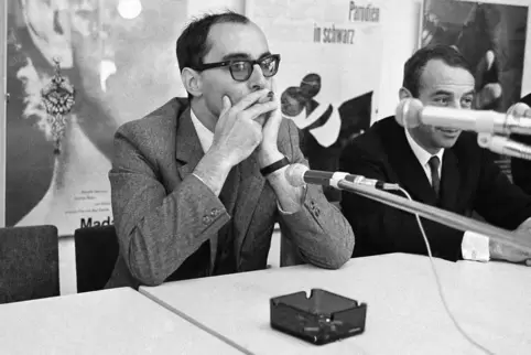 Godard, der Raucher, 1966 bei einer Pressekonferenz der Berliner Filmfestspiele.