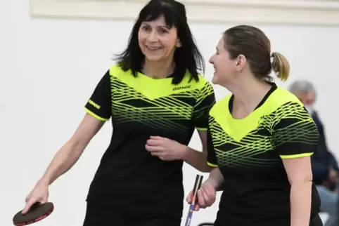 Bettina Schmidt (links) und Monika Kiefer vom TTC Pirmasens. 