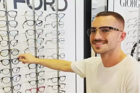 Arbeitet als Optiker in Pirmasens: Nicolas Eichhorn. 