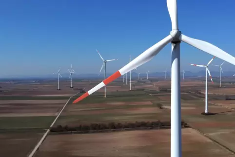 Für manche Windräder auf dem Gollenberg läuft die Zeit ab. 