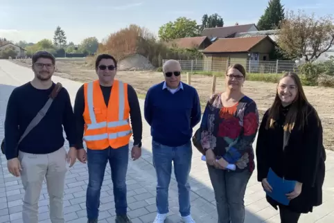 Verantwortlich für die Erschließung (von links): Johannes Kölsch, Plamen Nikolov, Wolfgang Kirn, Olga Klein, Lara Rudingsdorfer.