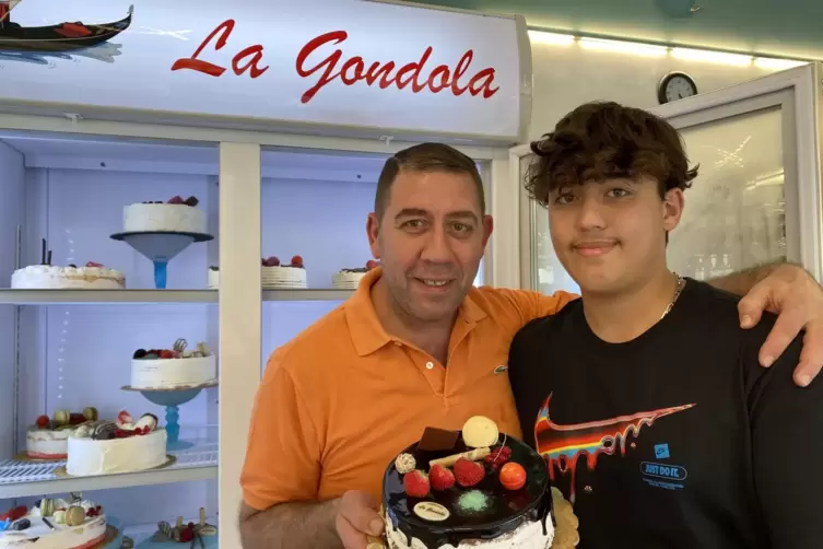  Antonio Amato mit Sohn Samuele und einer Variante Semifreddo.