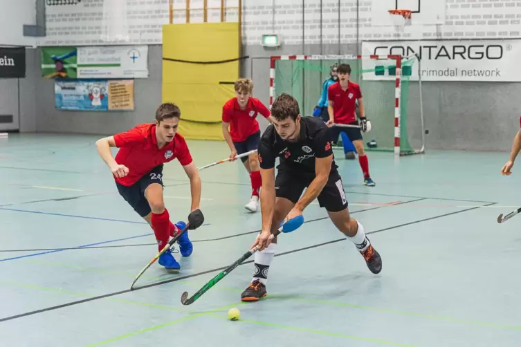 Den DHC-Herren – hier Sebastian Dörr – ist es erst einmal egal, wer für die TG Frankenthal II aufläuft. 