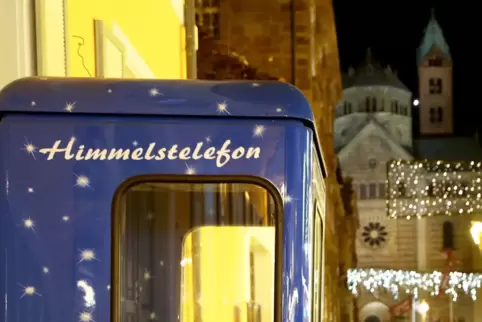 Direkter Draht zum Christkind: das Himmelstelefon. 