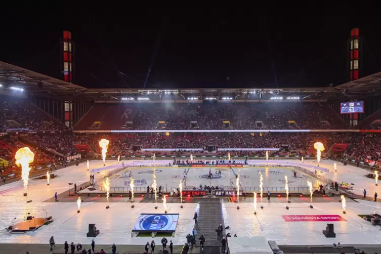 Immerhin die Stimmung passte beim DEL-Winter Game. Das Ergebnis aus Adler-Sicht eher weniger. 