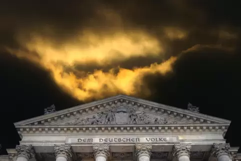 Das Reichstagsgebäude in Berlin – Symbol für die Demokratie und Sitz des Parlaments. Die Rechten wollen ihn erstürmen. 